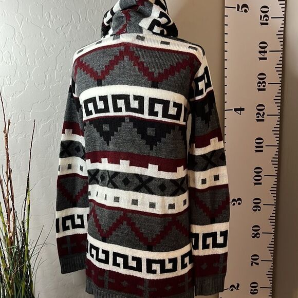 SAY What? hooded long sleeve open front cardigan w/ geometric pattern. SZ small. - Picture 4 of 10